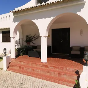 villa-alcaide.hotelaalgarve.com/